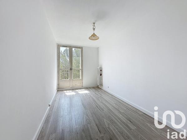 Appartement à vendre 4 pièces 97 m² Aubagne