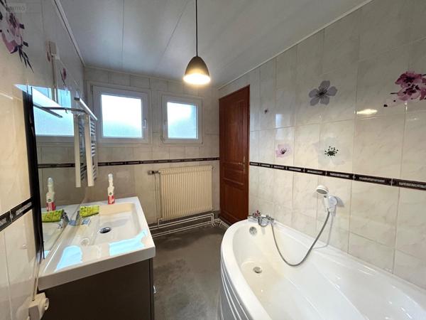 Maison à vendre à Bergues dans le Nord (59380), ref : G1243