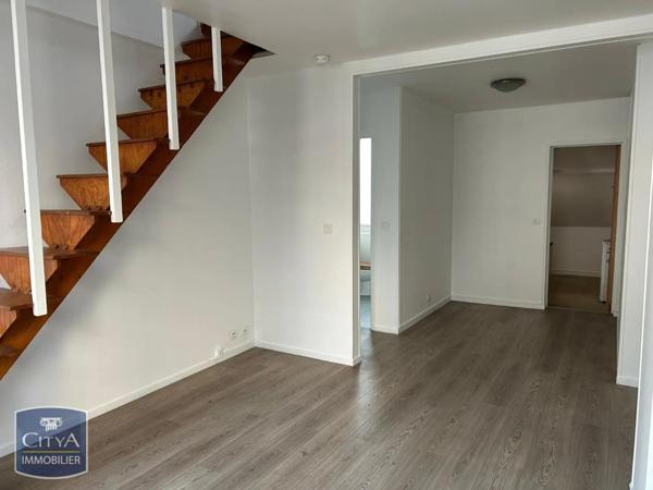 Appartement à louer 2 pièces 31.9m²