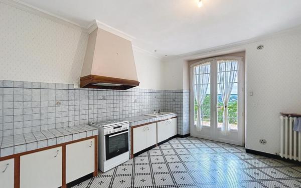 Maison à vendre    4 pièces • 113 m2 Mouleydier