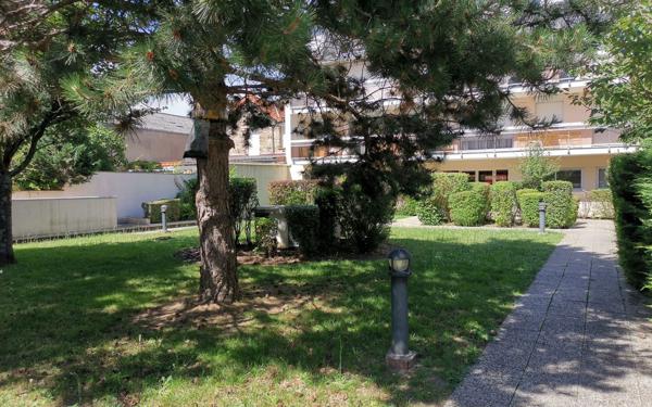 Appartement à vendre    1 pièce • 31 m2 Montgeron