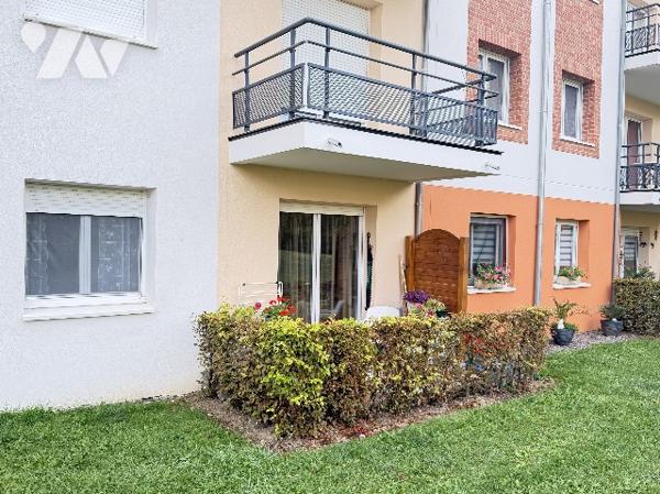 Appartement T2 34.72m² habitable  terrasse et parking