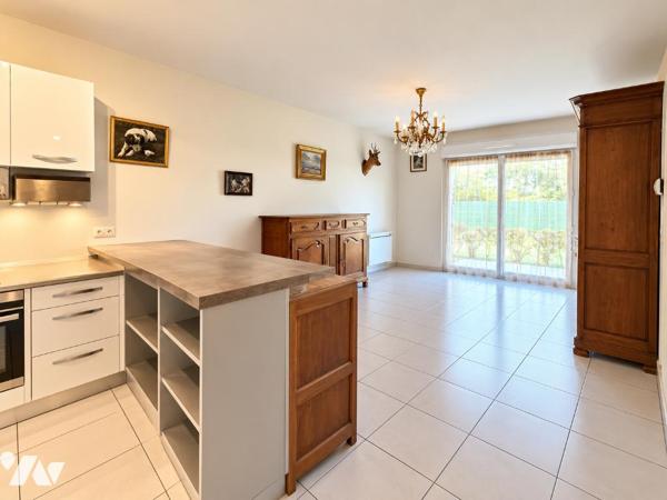Appartement T2 34.72m² habitable  terrasse et parking