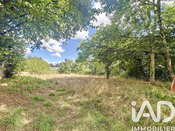 Maison à vendre 1 pièce 60 m² Saint-Germain-les-Vergnes