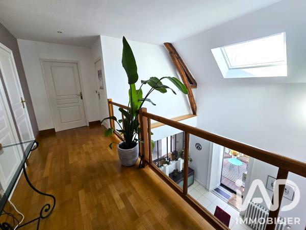 Maison à vendre 7 pièces 194 m² Déols