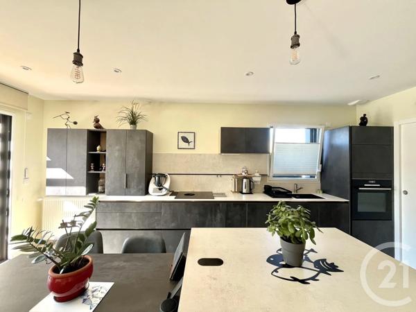 Maison à vendre  4 pièces - 98,58 m 2   ST GILLES CROIX DE VIE  - 85