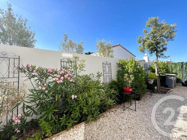 Maison à vendre  4 pièces - 98,58 m 2   ST GILLES CROIX DE VIE  - 85