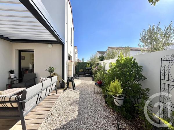 Maison à vendre  4 pièces - 98,58 m 2   ST GILLES CROIX DE VIE  - 85
