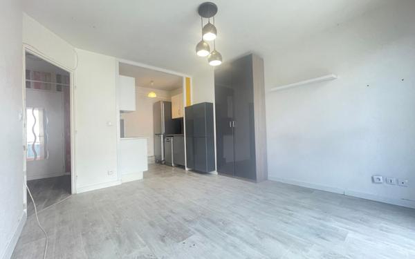 Appartement à vendre    2 pièces • 36 m2 Aucamville