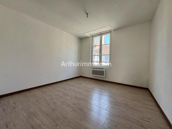 Location Appartement 2 pièces 55 m2 à Dole