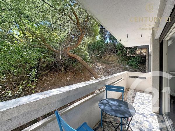 Appartement T2 à vendre  2 pièces - 48 m 2   MARSEILLE  - 13008