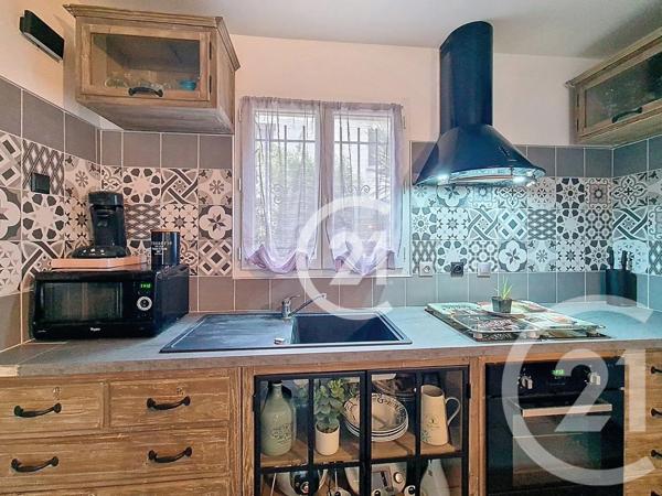 Maison à vendre  3 pièces - 60,57 m 2   ARLES  - 13