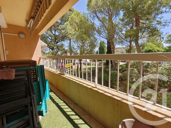 Appartement F3 à vendre  3 pièces - 61,42 m 2   LA CIOTAT  - 13