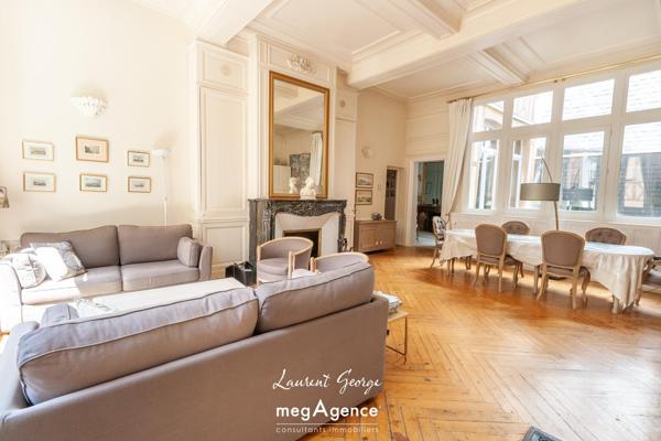 Appartement à ROUEN, 76000 - 4 pièces 131m²