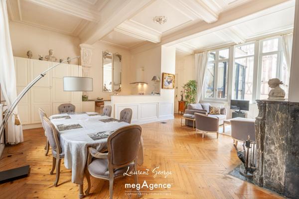 Appartement à ROUEN, 76000 - 4 pièces 131m²