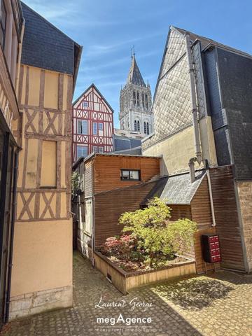 Appartement à ROUEN, 76000 - 4 pièces 131m²