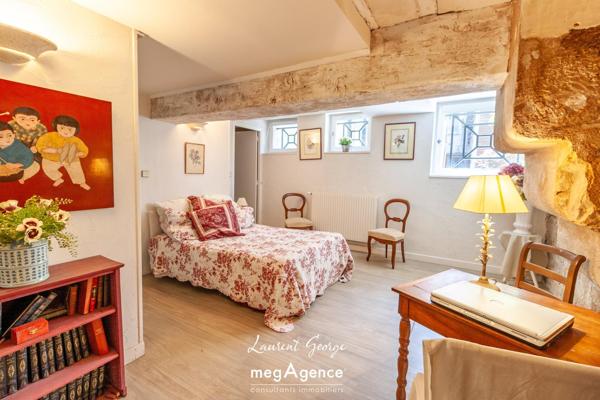 Appartement à ROUEN, 76000 - 4 pièces 131m²