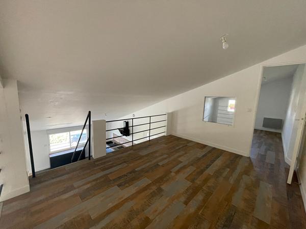 Maison Angles