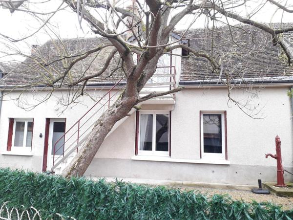 Maison de ville à vendre à Noyers-sur-Cher dans le Loir-et-Cher (41140), ref : AN 8448