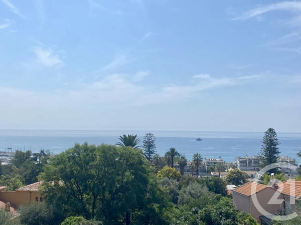 Maison à vendre  5 pièces - 210 m 2   MENTON  - 06
