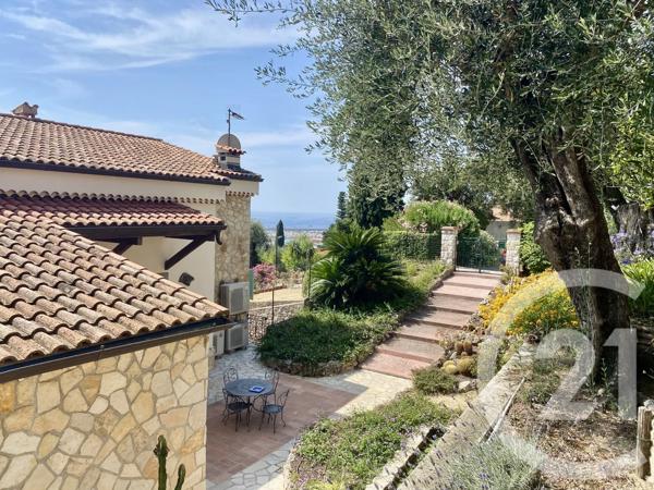 Maison à vendre  5 pièces - 210 m 2   MENTON  - 06