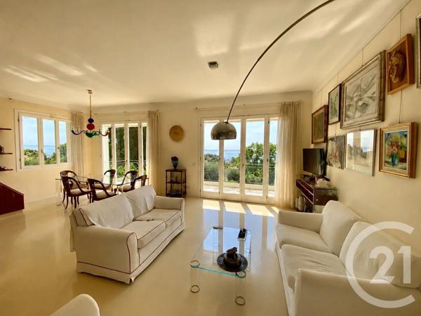 Maison à vendre  5 pièces - 210 m 2   MENTON  - 06