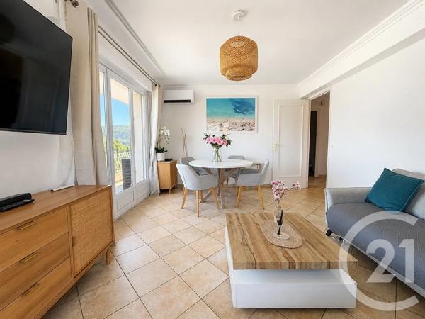 Appartement F3 à vendre  3 pièces - 64 m 2   VILLEFRANCHE SUR MER  - 06
