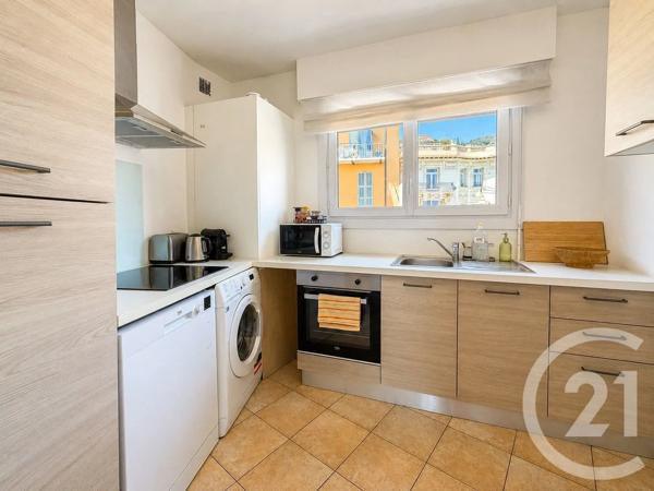 Appartement F3 à vendre  3 pièces - 64 m 2   VILLEFRANCHE SUR MER  - 06