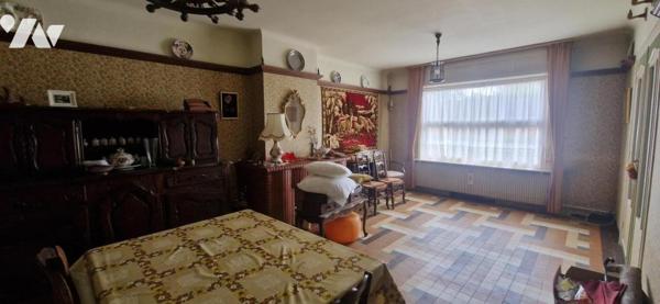 WAVRIN MAISON AVEC GARAGE ET GRAND JARDIN A RENOVER