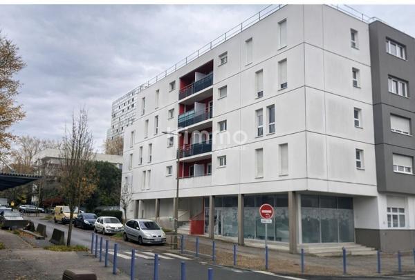 T3 71 m² – 2 grandes chambres – Balcon – Ascenseur – Parking – DPE B