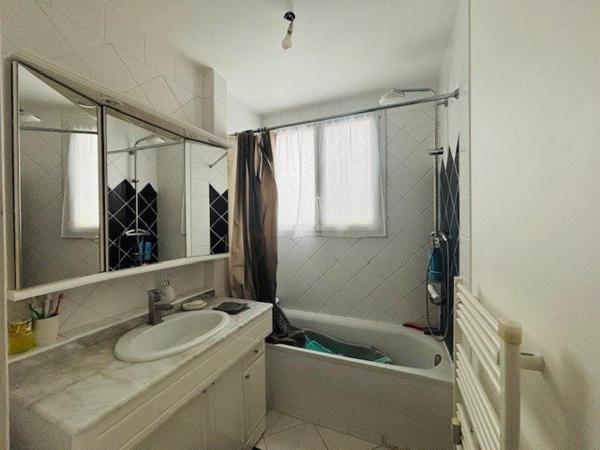 Appartement (env 66m²) 2 chambres