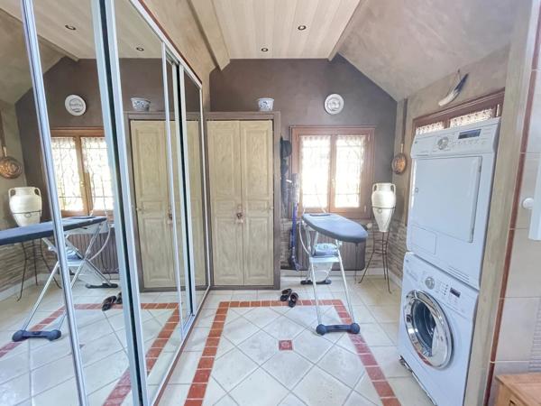 VILLAGE VALLEE D'EURE PROCHE DE PACY SUR EURE