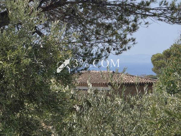 Villa 4 pièce(s) 4 chambre(s) 145 m²