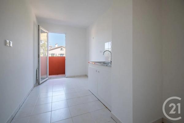 Appartement T4 à vendre  4 pièces - 85,43 m 2   ANTIBES  - 06