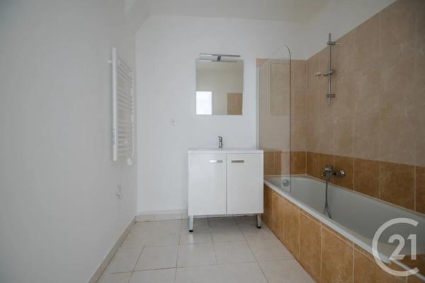 Appartement T4 à vendre  4 pièces - 85,43 m 2   ANTIBES  - 06