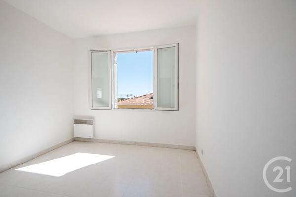 Appartement T4 à vendre  4 pièces - 85,43 m 2   ANTIBES  - 06