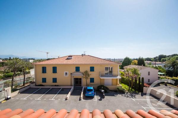 Appartement T4 à vendre  4 pièces - 85,43 m 2   ANTIBES  - 06