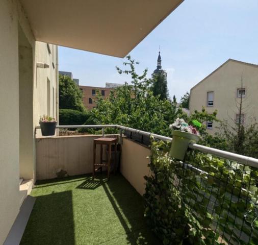 Boulay-Moselle (57220) Appartement F3 890 € avec balcon, cave et garage
