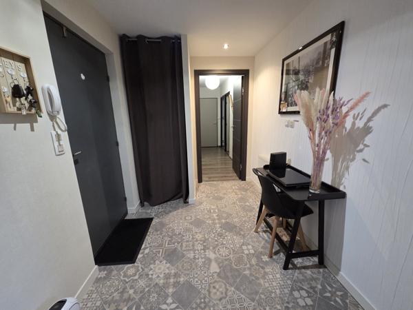 Boulay-Moselle (57220) Appartement F3 890 € avec balcon, cave et garage