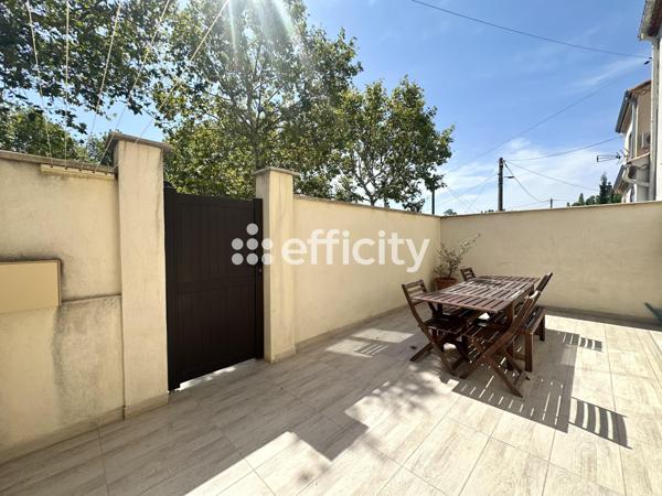 Maison
         5 pièces
        - 136 m² Exclusivité 330 000 € *
