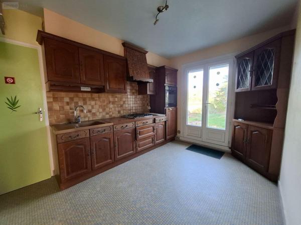 Maison individuelle à vendre à Plouguernével dans les Côtes-d'Armor (22110), ref : 22075/MA01652