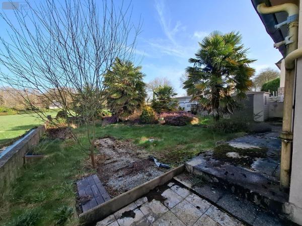 Maison individuelle à vendre à Plouguernével dans les Côtes-d'Armor (22110), ref : 22075/MA01652