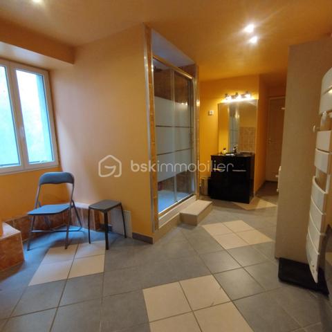 Immeuble mixte de 250 m²