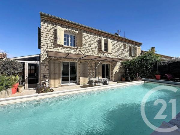 Maison à vendre  9 pièces - 256,46 m2 CHATEAURENARD - 13