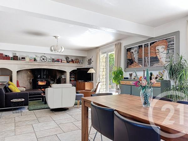 Maison à vendre  9 pièces - 256,46 m2 CHATEAURENARD - 13