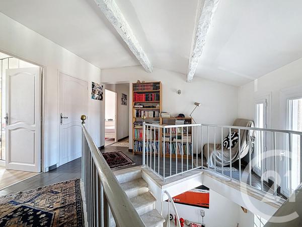 Maison à vendre  9 pièces - 256,46 m2 CHATEAURENARD - 13
