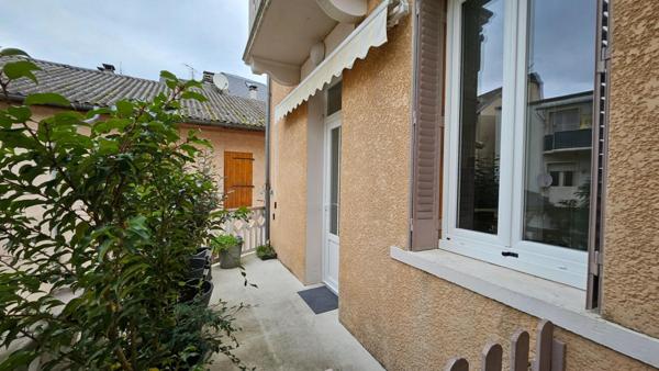 Maison de Village 3P 45 m² à VALGELON-LA ROCHETTE (73110)