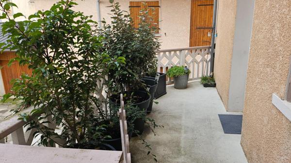 Maison de Village 3P 45 m² à VALGELON-LA ROCHETTE (73110)