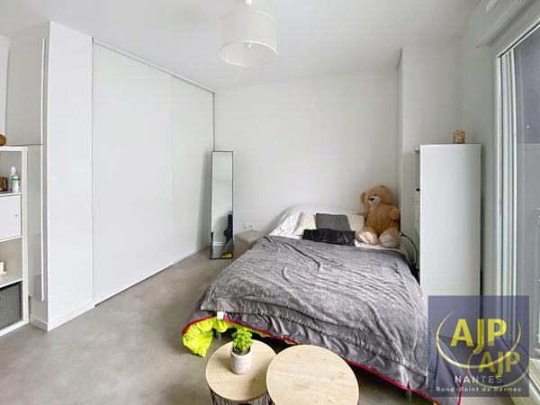 Appartement à vendre Nantes - 1 pièces, 26m² avec 0 chambre(s) à 110 000€ - AJP Immobilier Nantes Rond-Point de Rennes