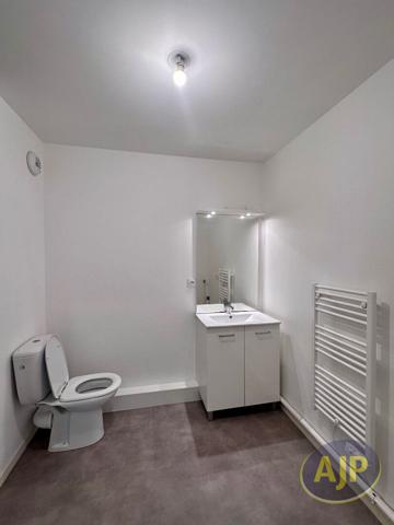 Appartement à vendre Nantes - 1 pièces, 26m² avec 0 chambre(s) à 110 000€ - AJP Immobilier Nantes Rond-Point de Rennes